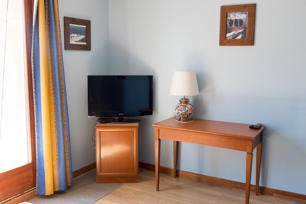 ניס Baccarat Hostel מראה חיצוני תמונה